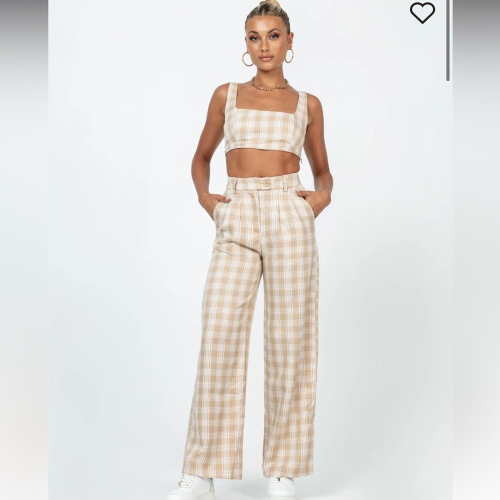 Huxley Set beige checkered- princess Polly NWT